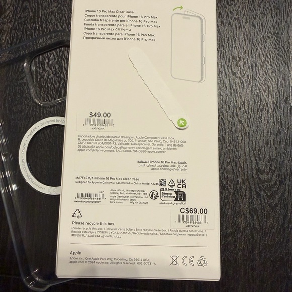 EUC Apple iPhone 16 Pro Max Transparent MagSafe Case - Picture 4 of 7